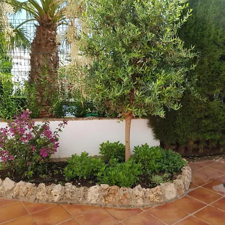 Pensión Deluxe Athos 50 Mp Garden Patio Golf & *